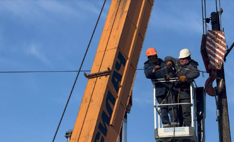 У Запоріжжі відновили подачу електроенергії після російського обстрілу