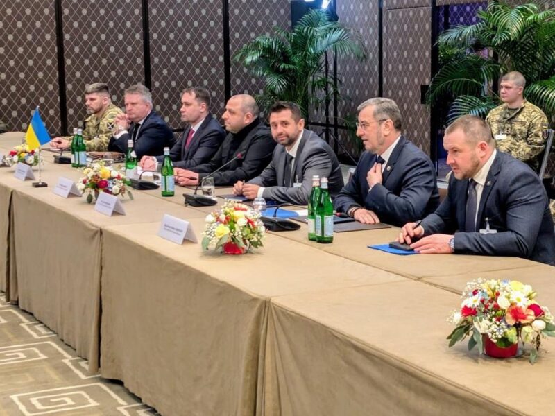 У Женеві завершились переговори України, США і РФ