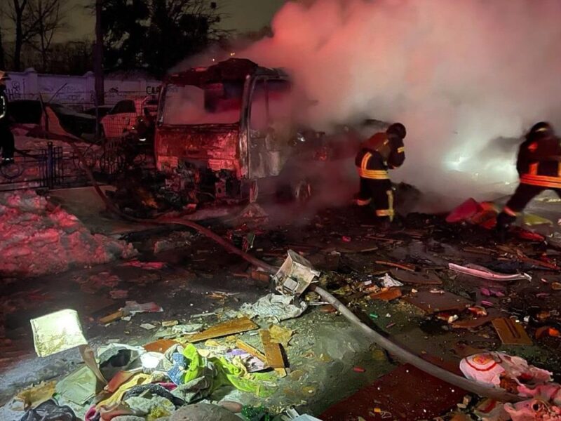 Удар по Києву: з’явилися фото наслідків атаки