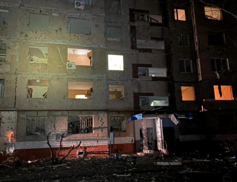 Удари РФ по Краматорську: пошкоджені понад 20 багатоповерхівок