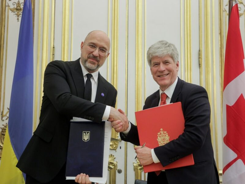 Україна і Канада підписали енергетичний меморандум
