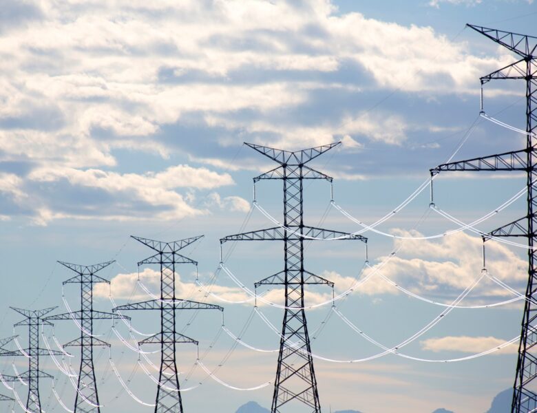 Укренерго заявило про відключення на понеділок