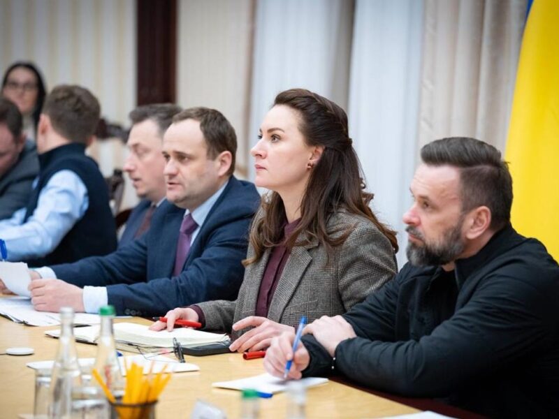 Уряд готує регіони до ударів РФ по енергетиці й після зими