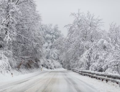 В Україні оголосили І рівень небезпеки через ожеледицю