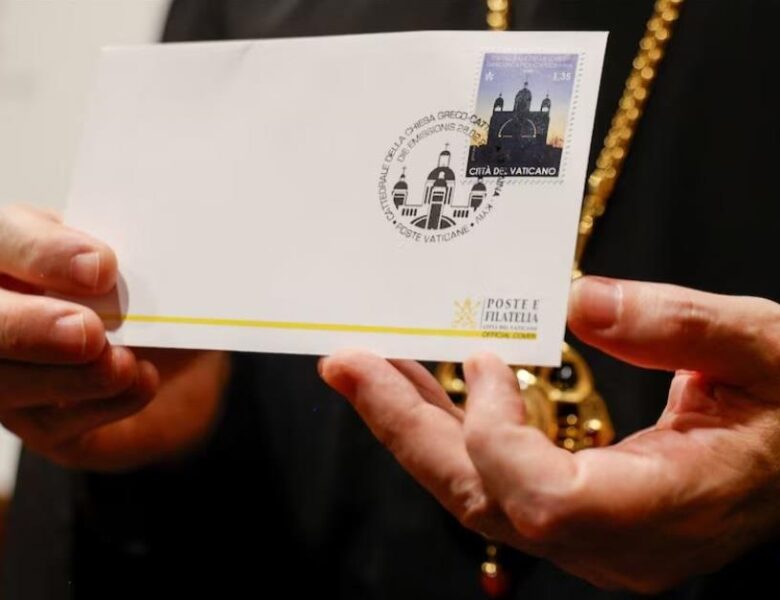 Ватикан випустив незвичну марку на підтримку українців