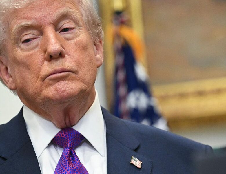 Верховний суд США скасував більшість мит Трампа