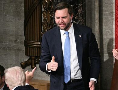 Війна в Україні: Венс розповів про наказ Трампа