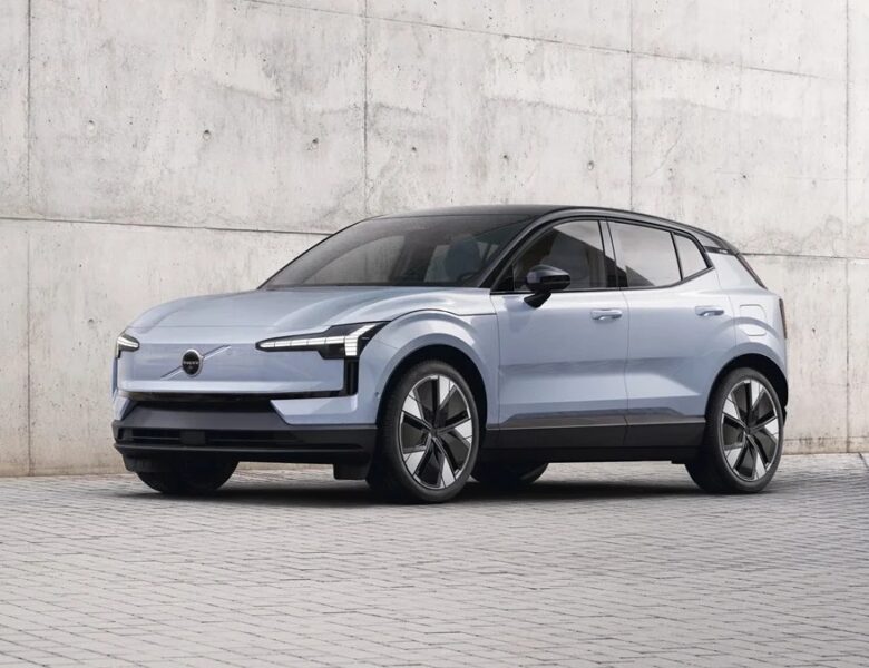 Volvo відкликає понад 40 тисяч електрокарів через ризик займання батарей