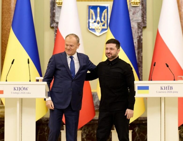 Зеленський озвучив теми переговорів з Туском