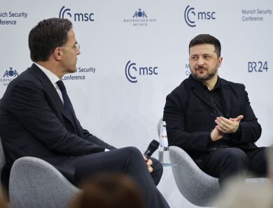 Зеленський скоординував з генсеком НАТО питання дипломатичної роботи