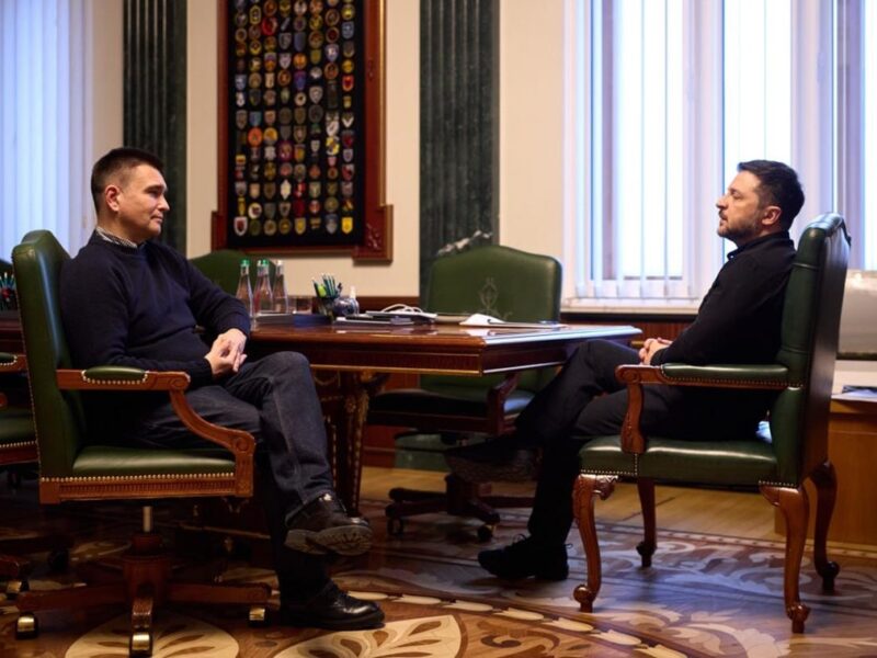 Зеленський запропонував “взаємодію” ексміністру Клімкіну