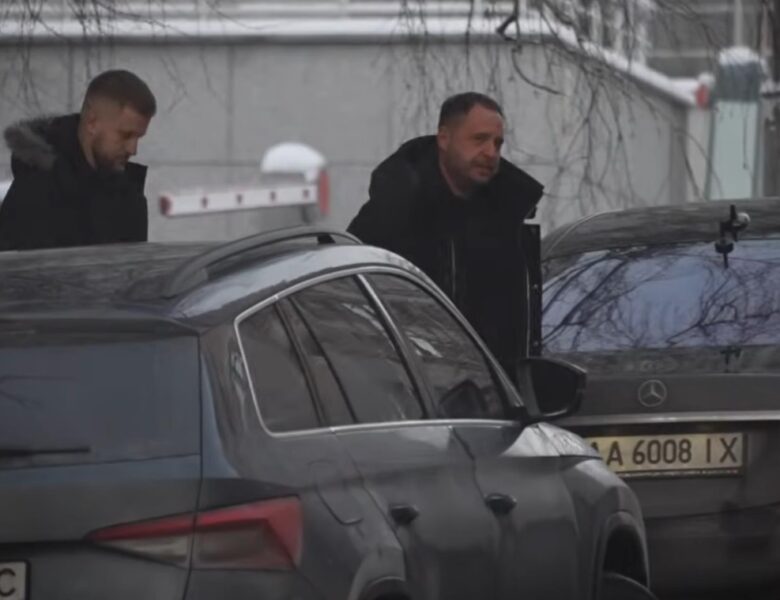 ЗМІ дізналися про нинішнє життя Єрмака