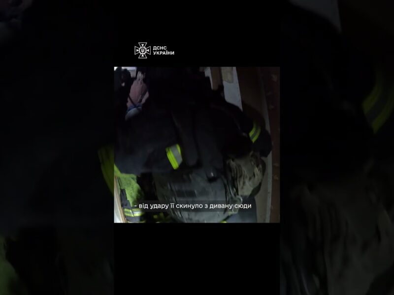 «Ми вже бачимо ваше обличчя, докопалися!» — ці слова рятувальників дарують друге життя