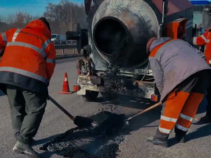 Юлія Свириденко: 155 тис. м2  автошляхів відремонтували за тиждень