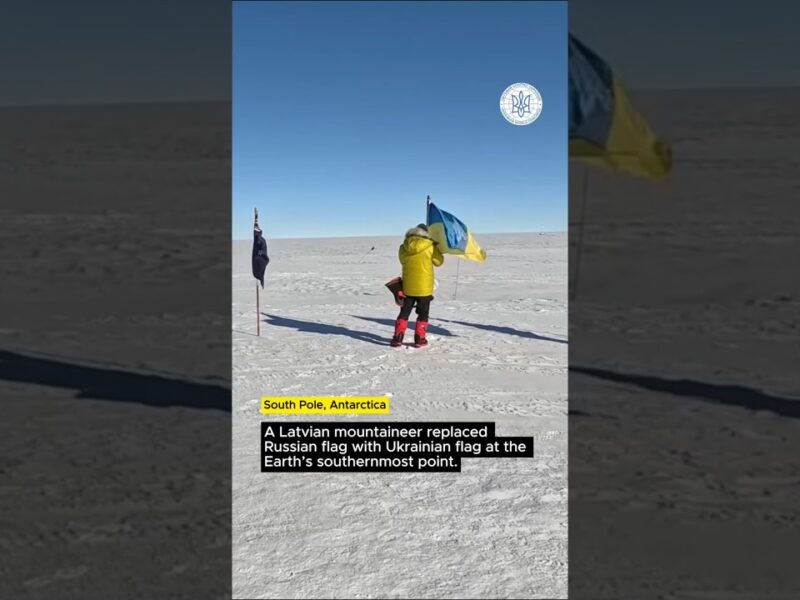 🇱🇻🇺🇦Латвійський альпініст Юріс Улманіс здійснив символічний крок підтримки України