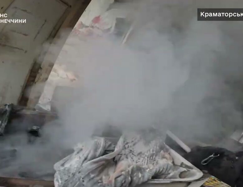 Донечина: надзвичайники ліквідували 8 пожеж, 5 з яких спричинені російськими обстрілами