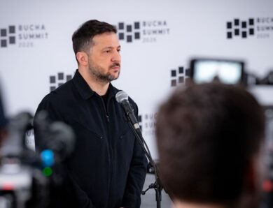 Пресконференція Володимира Зеленського під час Бучанського саміту