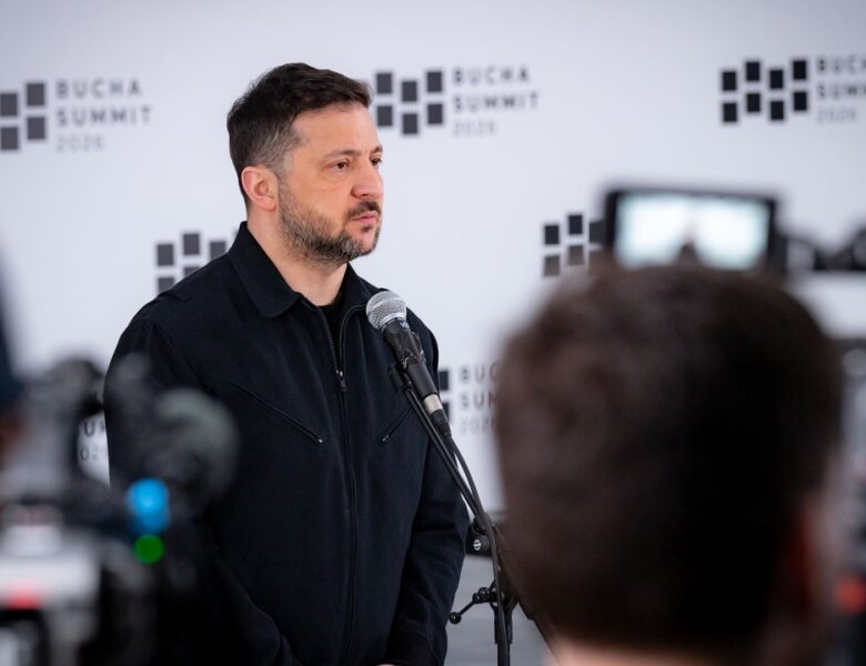 Пресконференція Володимира Зеленського під час Бучанського саміту