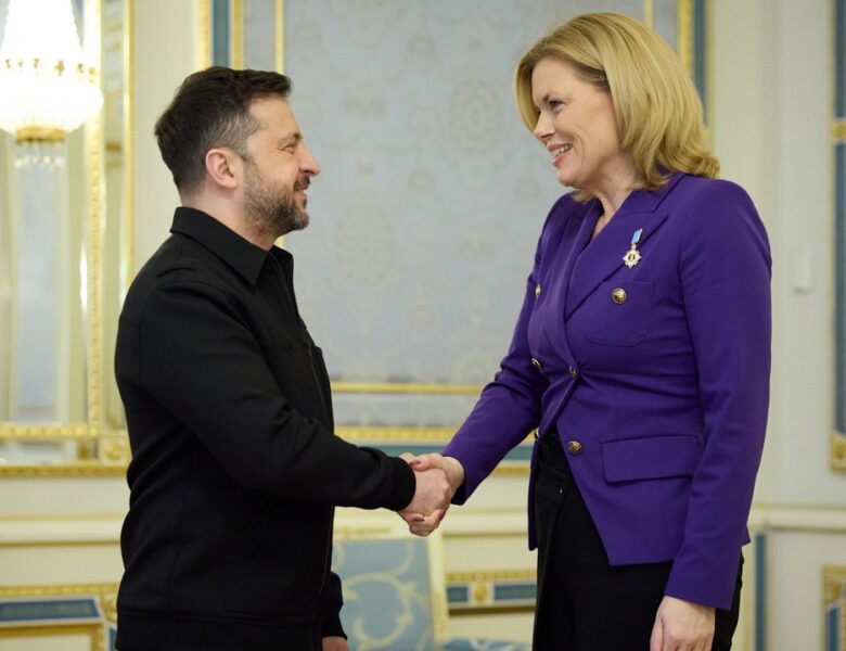 Спілкування Володимира Зеленського та Президентки Бундестагу Німеччини Юлії Кльокнер з медіа