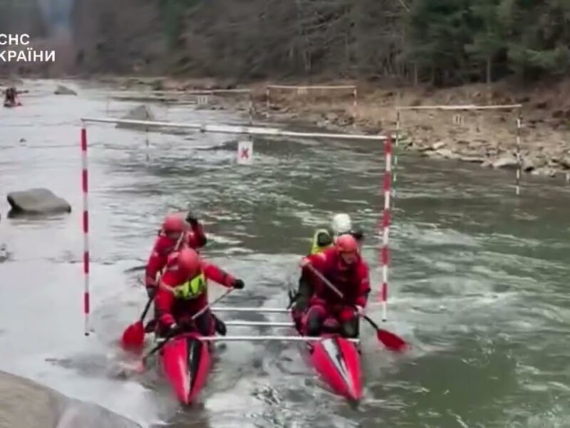 Гірські рятувальники Прикарпаття — серед призерів змагань із водного туризму
