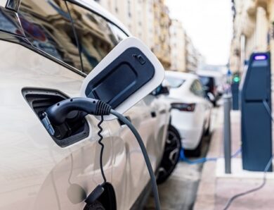 Американські автовиробники закликають заборонити китайські авто