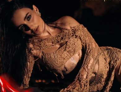 Анна Трінчер впала на сцені