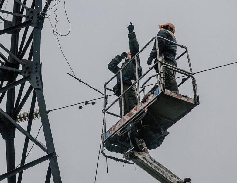 Атаковано енергетику у шести областях – Укренерго