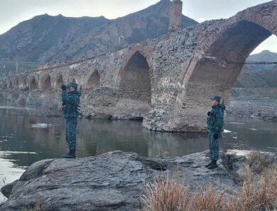 Азербайджан стягує сили до іранського кордону – ЗМІ