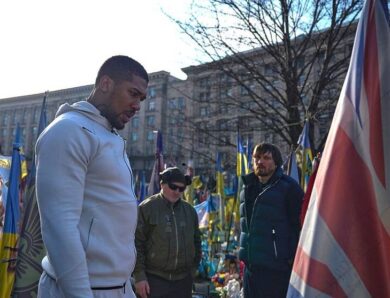 Джошуа поділився враженнями від України