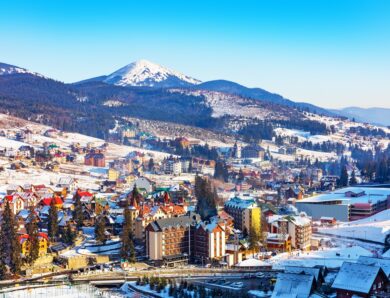 Ексмитника викрили на легалізації $2 млн через готель у Буковелі