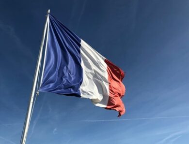 Франція розширила санкції на 9 воєнних злочинців з РФ та 4 пропагандистів