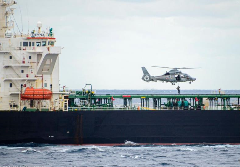 Франція затримала танкер “тіньового флоту” РФ