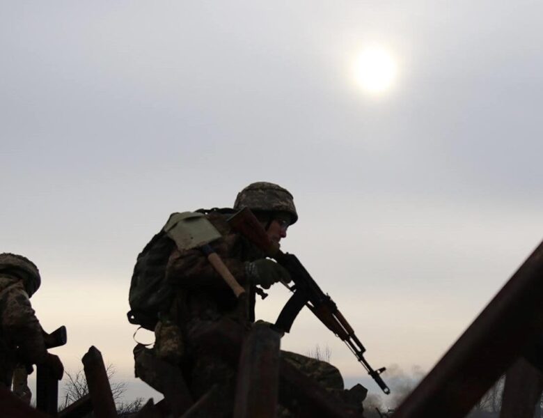 Генштаб: На зафіксовано фронті 144 зіткнення