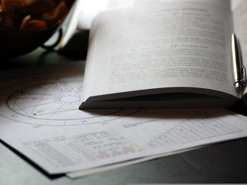 Гороскоп для всіх знаків Зодіаку на 27 березня 2026 року