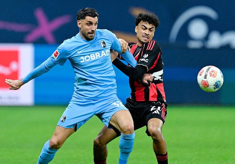 Гранди АПЛ націлилися на гравця Айнтрахта