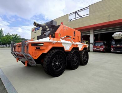 Hyundai створила робота-пожежника, який працює при температурі до 760&deg;C