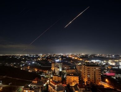 Іран вдарив по Ізраїлю і посольству США в Іраку