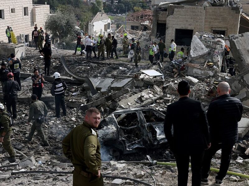 Іран вдарив ракетою по ізраїльському місту: є жертви