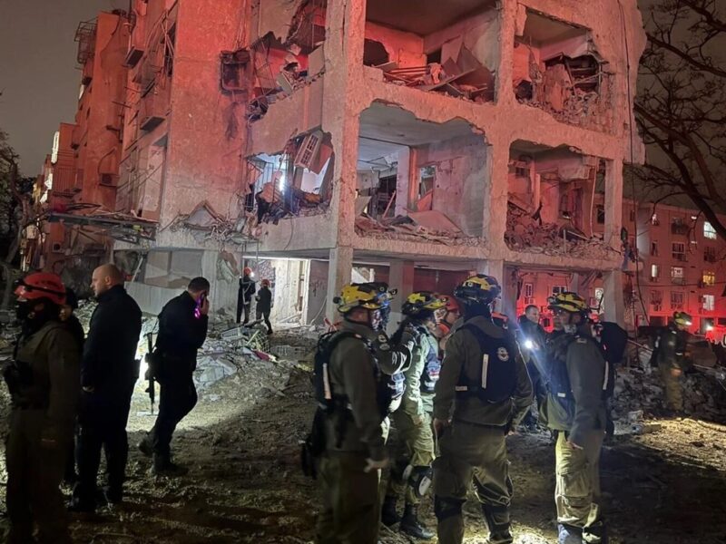 Іран завдав балістичногго удару біля ядерного об’єкту в Ізраїлі