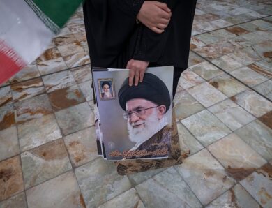 Ізраїль атакував будівлю в Ірані, де обирали наступника Хаменеї – ЗМІ