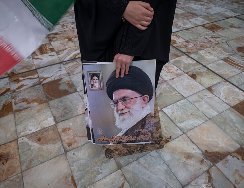 Ізраїль атакував будівлю в Ірані, де обирали наступника Хаменеї – ЗМІ