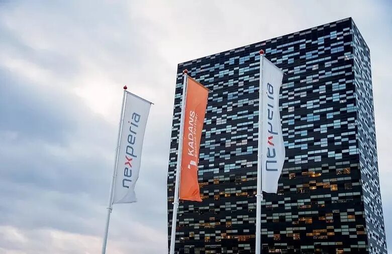 Китай попередив про ризик нової кризи чипів для автопрому