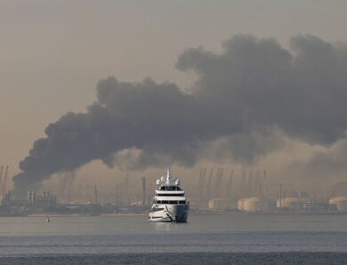 Колапс логістики. Іран обстрілює ОАЕ