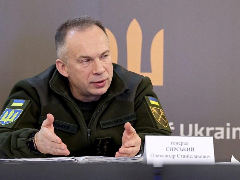 Контрнаступальна операція ЗСУ триває – Сирський