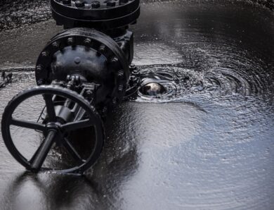 Країни МЕА почали вивільнення аварійних нафтових запасів