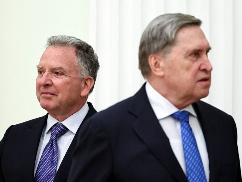 Кремль просить США “натиснули” на Україну