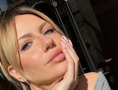 Леся Нікітюк показала свою матір