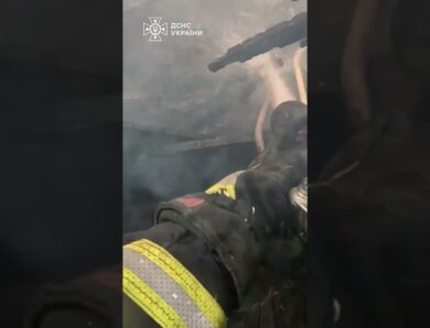 Fpv-дрон влучив прямо у дев’ятиповерхівку на Донеччині!