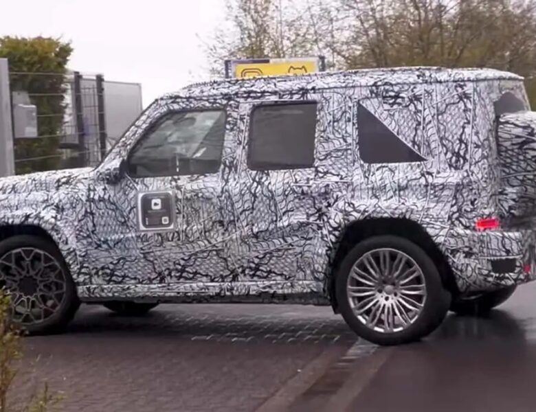 Малий Mercedes G-Class помітили на дорожніх тестах