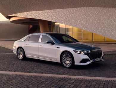 Mercedes представила оновлений Maybach S-Class